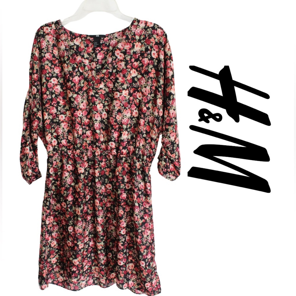 H&M Black Floral V-Neck Dress Size 10